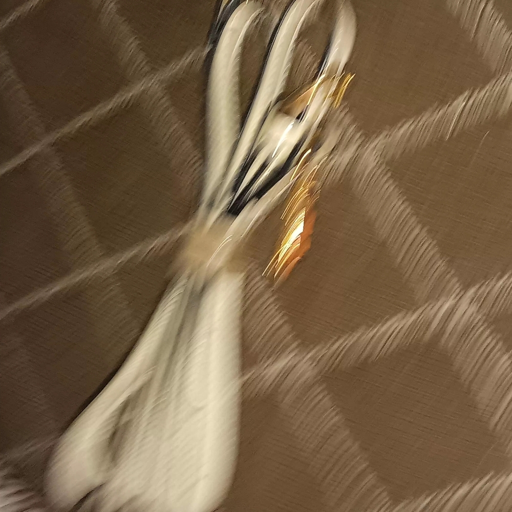 Nwot Croc Embossed 4 Pc Set - image 5